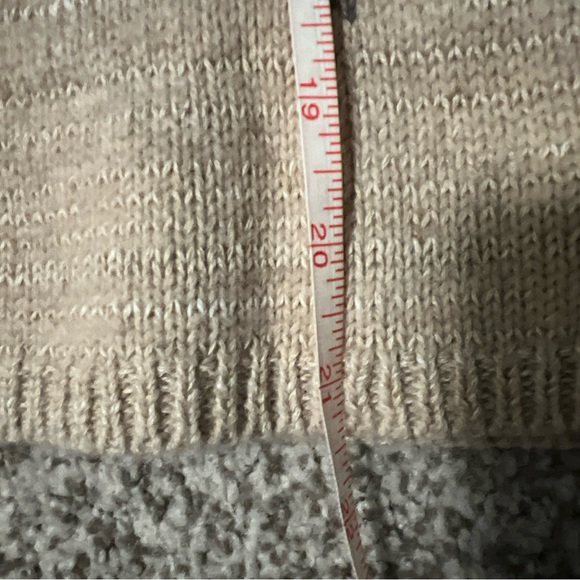 Lauren Ralph Lauren Red and Gray Aztec design Sweater - Picture 5 of 7